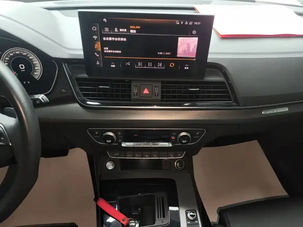 Audi Audi Q5L 2022 Facelift 40T Luxury Dynamic — Фото автомобиля 12