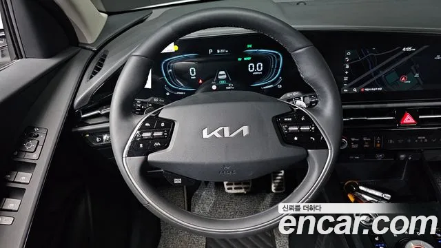 Kia Niro The All New Niro Signature — Фото автомобиля 14