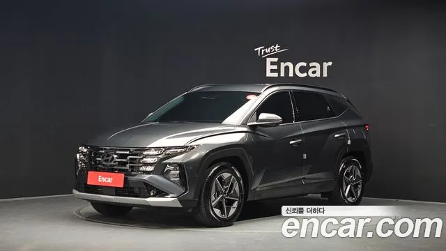 Hyundai Tucson Новый Tucson (NX4) Бензин 1.6 турбо 2WD — Фото автомобиля 8