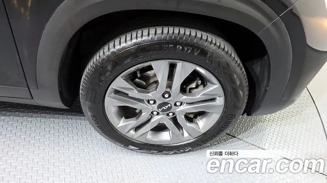 Kia Seltos — Фото автомобиля 5