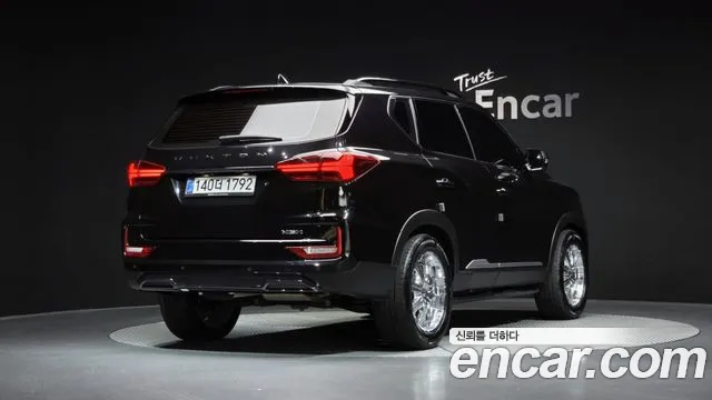 KG_Mobility_Ssangyong Rexton Rexton Arena Дизель 2.2 4WD — Фото автомобиля 2