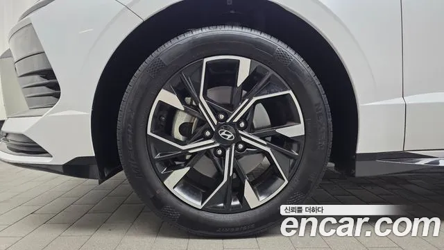 Hyundai Sonata — Фото автомобиля 5