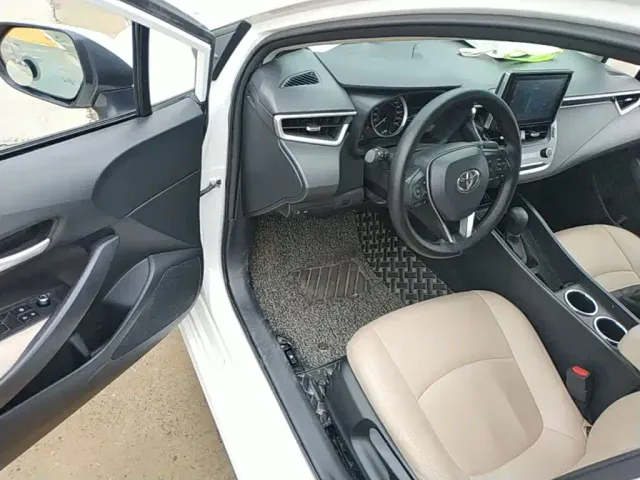 Toyota Corolla — Фото автомобиля 15