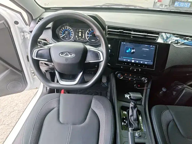 Chery Tiggo 3x — Фото автомобиля 12
