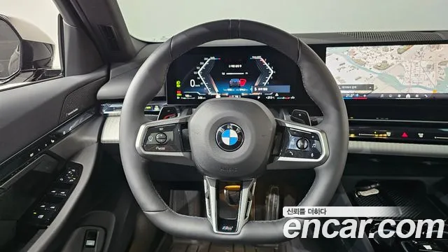 BMW 5-Series — Фото автомобиля 11