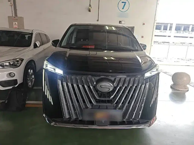 GAC Trumpchi M8 — Фото автомобиля 2