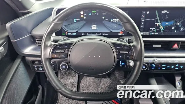 Hyundai Ioniq 6 — Фото автомобиля 14
