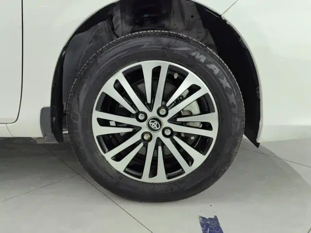 Toyota Vios — Фото автомобиля 6
