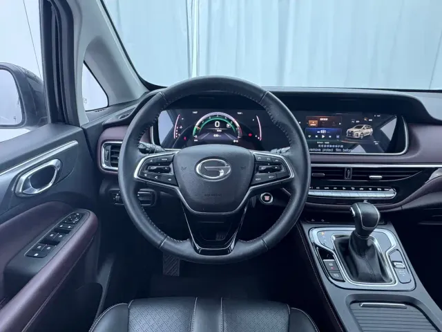 GAC Trumpchi M6 — Фото автомобиля 9