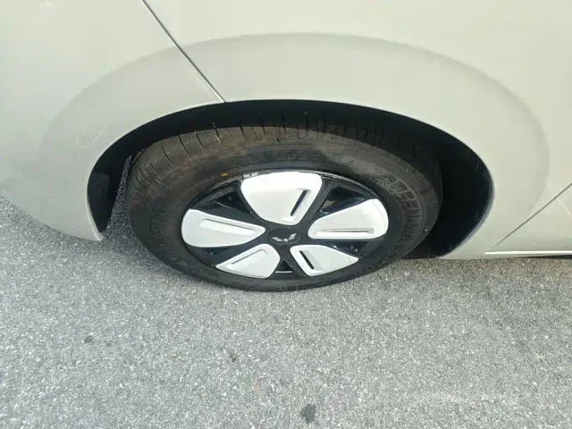 Wuling Hongguang Mini EV — Фото автомобиля 22