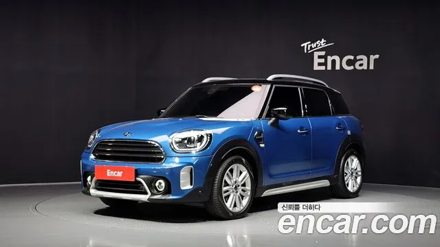 Фотография автомобиля — MINI Countryman