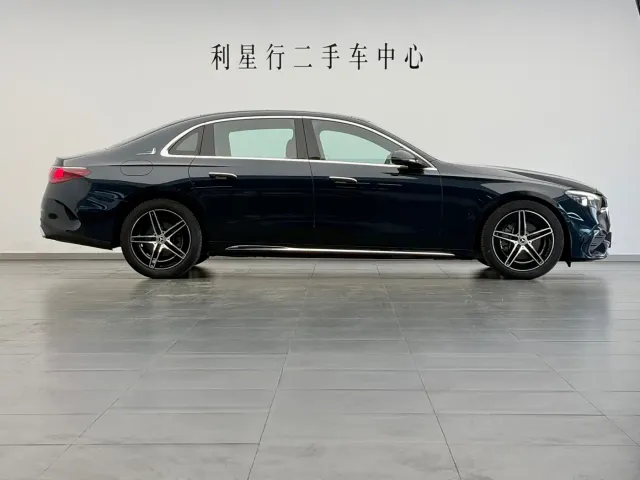 Mercedes-Benz E-Class — Фото автомобиля 7