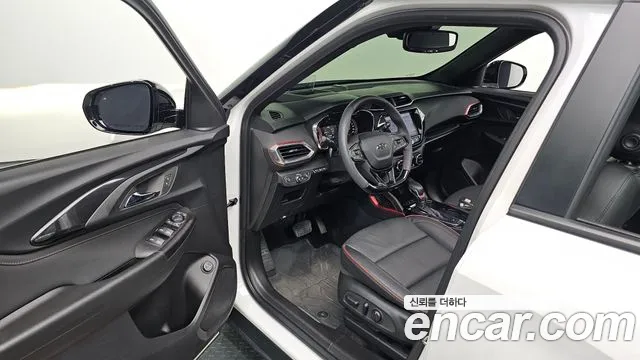 ChevroletGMDaewoo Trailblazer Trailblazer 1.3 турбо 4WD — Фото автомобиля 10