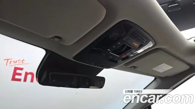 Kia Carnival Generation 4 — Фото автомобиля 24