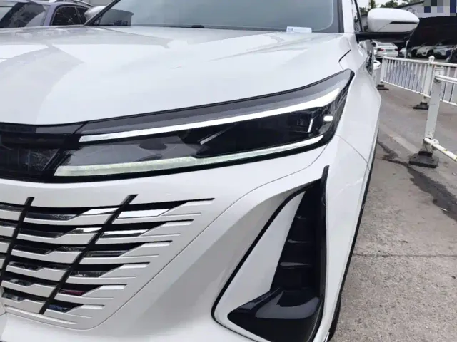 Changan CS75 Plus — Фото автомобиля 23