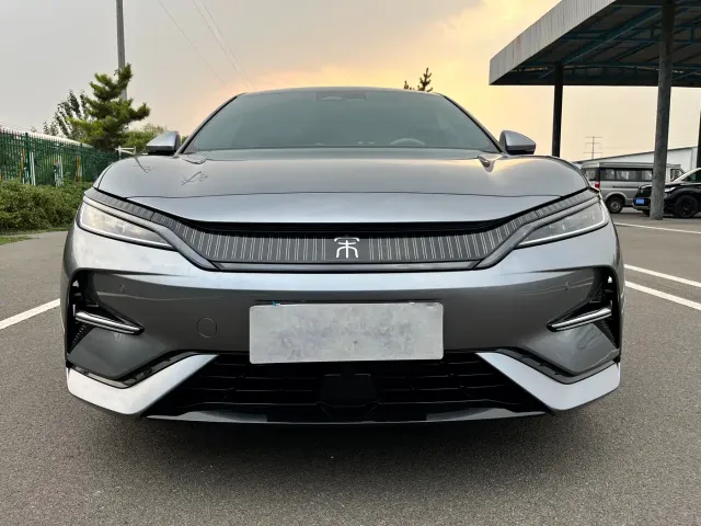 BYD Song L EV — Фото автомобиля 2