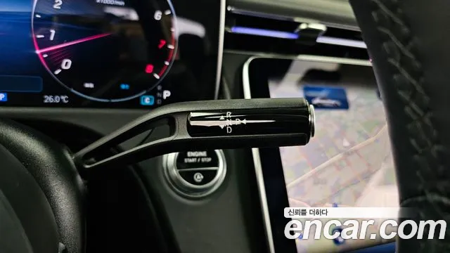 Mercedes-Benz E-Class — Фото автомобиля 3