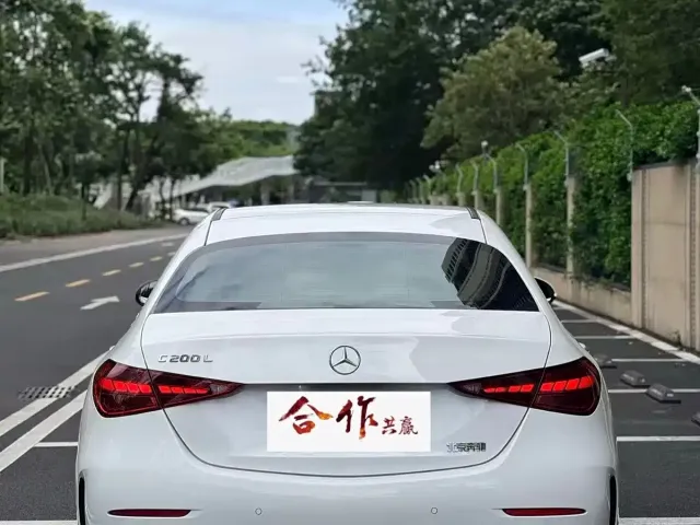 Mercedes-Benz Mercedes-Benz C-Class 2022 C 200 L Sport Version — Фото автомобиля 4