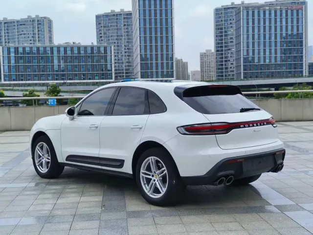 Porsche Macan — Фото автомобиля 5