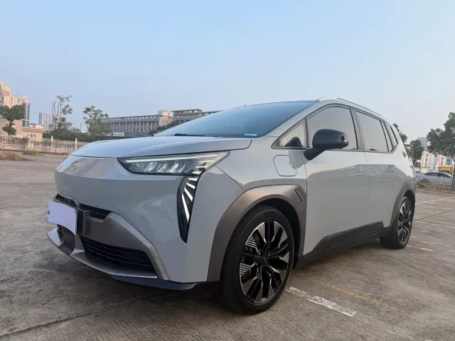 GAC Aion Y — Фото автомобиля 12
