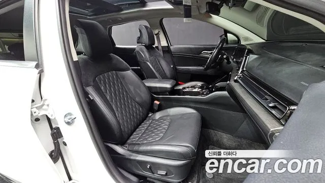Kia Sportage Sportage 5-е поколение Бензин 1.6 турбо 2WD — Фото автомобиля 22