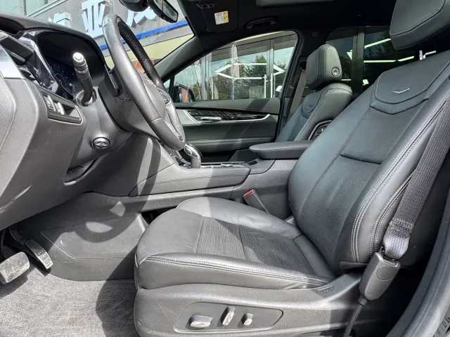 Cadillac XT6 — Фото автомобиля 5