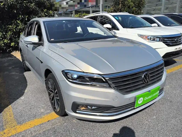 Volkswagen Lavida — Фото автомобиля 3