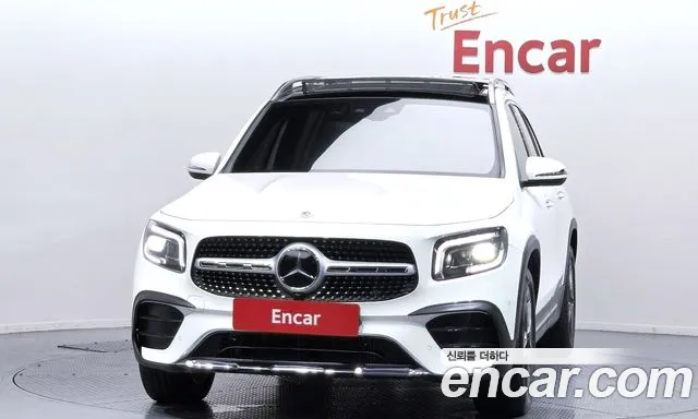 Mercedes-Benz GLB-Class — Фото автомобиля 3