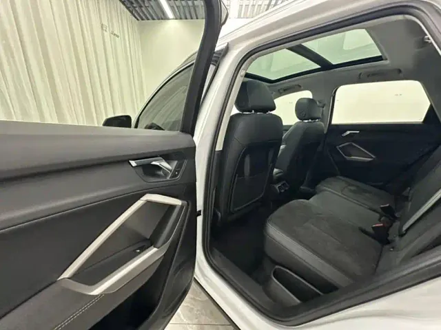 Audi Q3 — Фото автомобиля 8