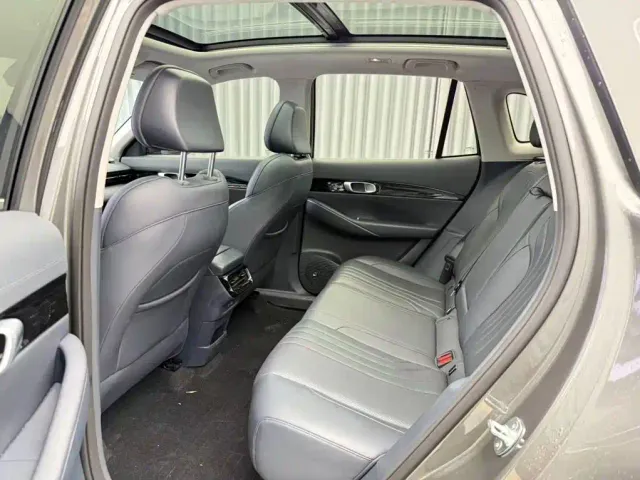 Geely Galaxy E5 — Фото автомобиля 9
