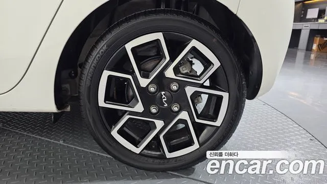 Kia RAY Новый Kia Ray Prestige — Фото автомобиля 19