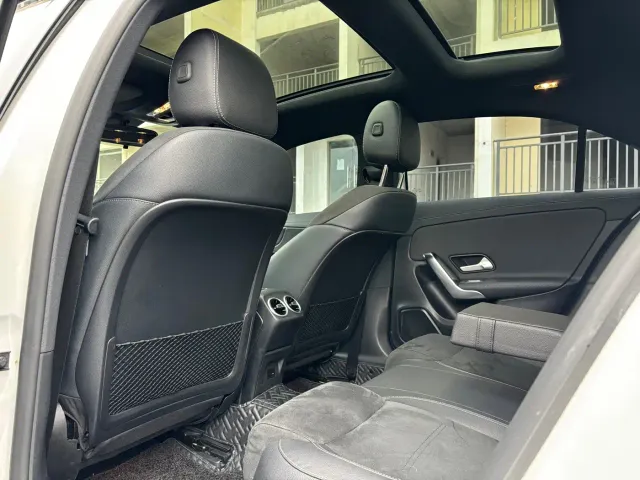 Mercedes-Benz A-Class — Фото автомобиля 5