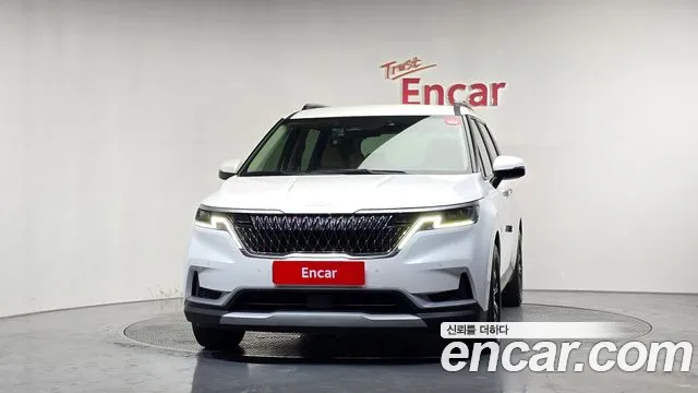 Kia Canival Carnival 4 поколение Бензин 9 мест Prestige — Фото автомобиля 3