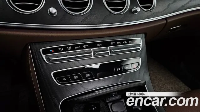 Mercedes-Benz E-Class W213 — Фото автомобиля 18