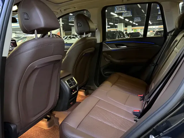 BMW X3 — Фото автомобиля 7