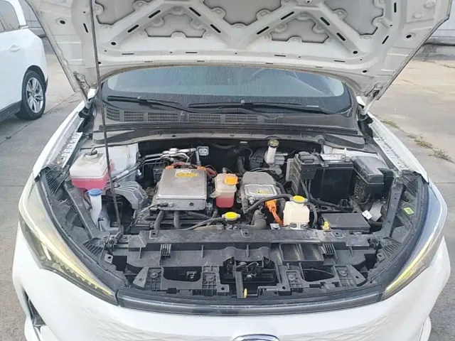Changan Eado — Фото автомобиля 19