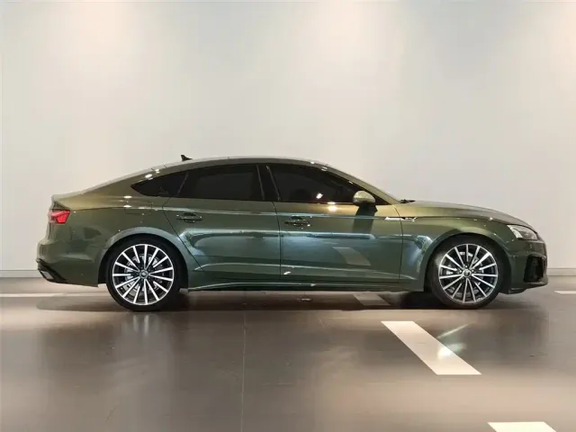 Audi A5 — Фото автомобиля 3