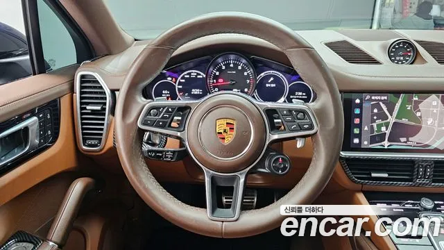 Porsche Cayenne — Фото автомобиля 13