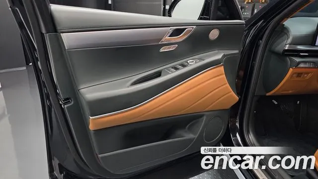 Genesis GV80 — Фото автомобиля 13
