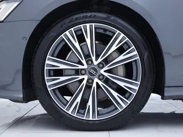 Audi A6L — Фото автомобиля 22