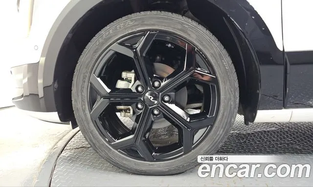Kia Niro The All New — Фото автомобиля 5