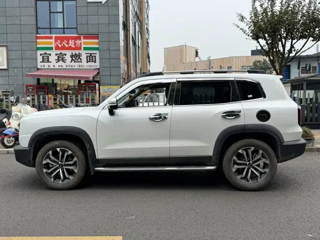 Haval Big Dog — Фото автомобиля 3