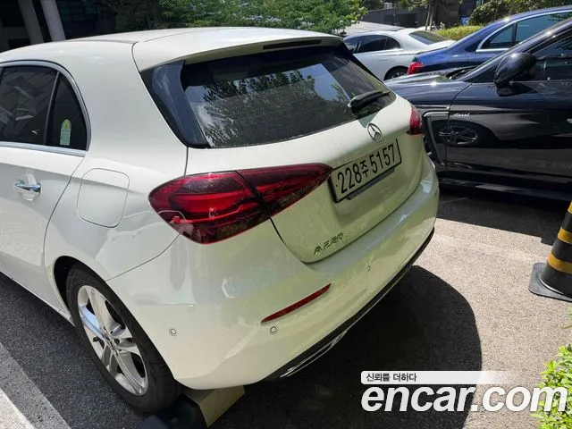 Mercedes-Benz A-Class W177 — Фото автомобиля 3