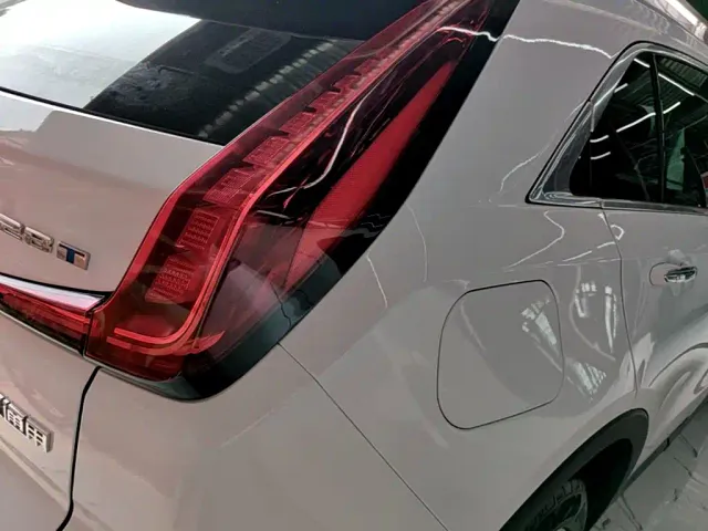 Cadillac XT4 — Фото автомобиля 7