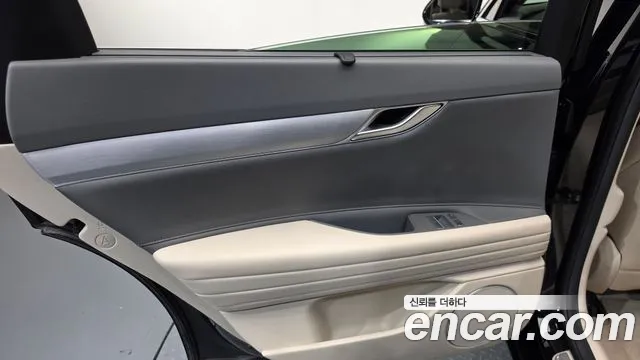 Genesis G80 Бензин 2.5 турбо AWD — Фото автомобиля 25