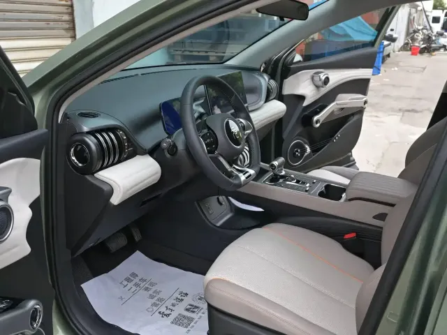 BYD Yuan PLUS — Фото автомобиля 14