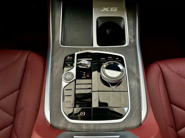 BMW X5 — Фото автомобиля 13