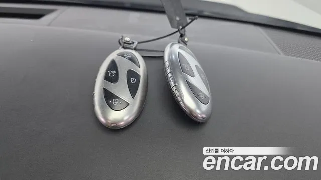 Hyundai Santa Fe MX5 — Фото автомобиля 16