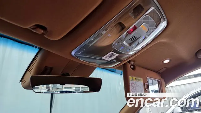 Genesis GV80 2.5T Бензин 2WD — Фото автомобиля 17