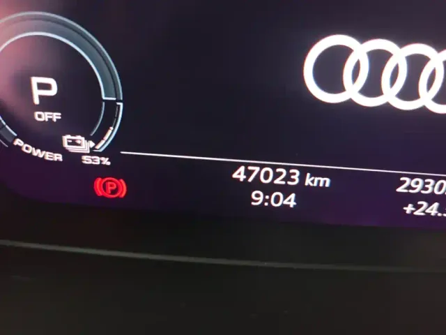Audi Q5 e-tron — Фото автомобиля 16